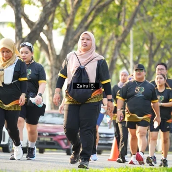 Runner Photo 7143437