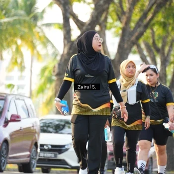 Runner Photo 7143438