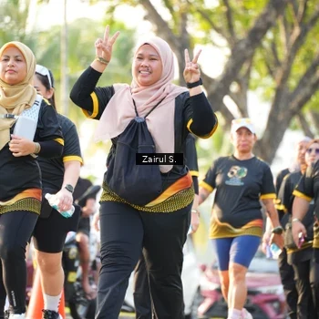 Runner Photo 7143475