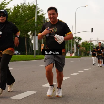 Runner Photo 7143609