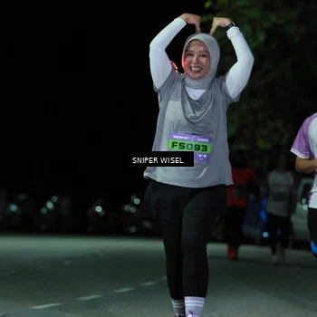 Runner Photo 7143621