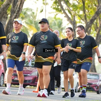 Runner Photo 7143630