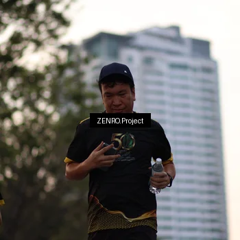 Runner Photo 7143646