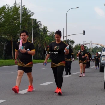 Runner Photo 7143661