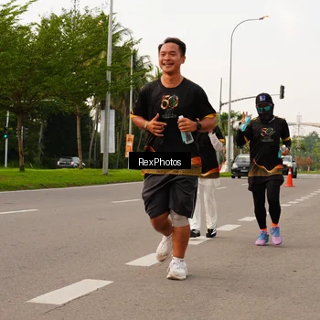 Runner Photo 7143677
