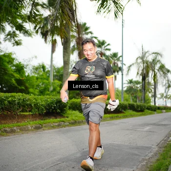 Runner Photo 7143692