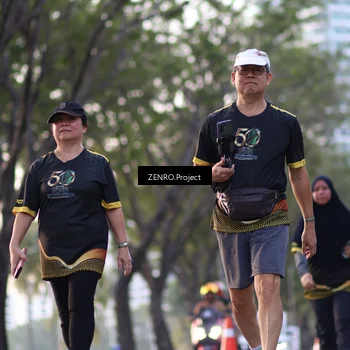 Runner Photo 7143700
