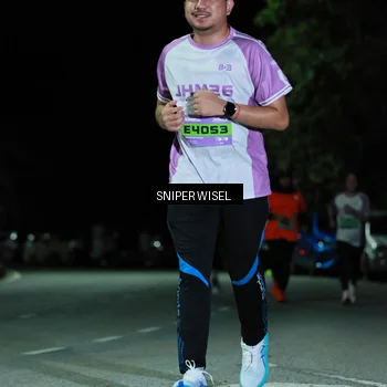Runner Photo 7143724