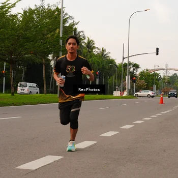 Runner Photo 7143727