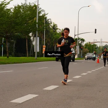 Runner Photo 7143749