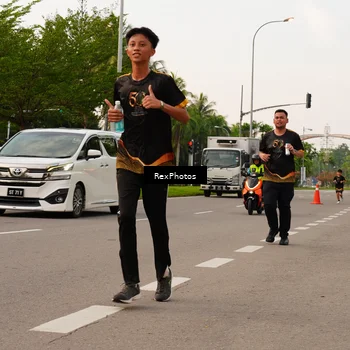Runner Photo 7143760