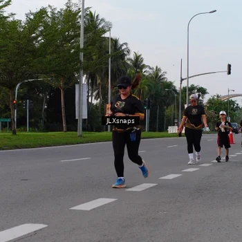 Runner Photo 7143785