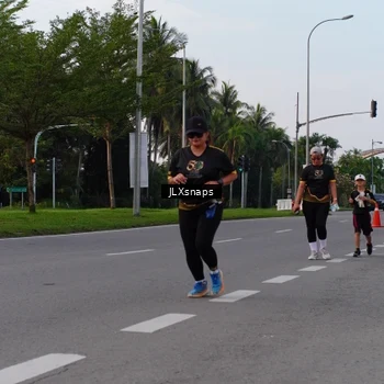 Runner Photo 7143799