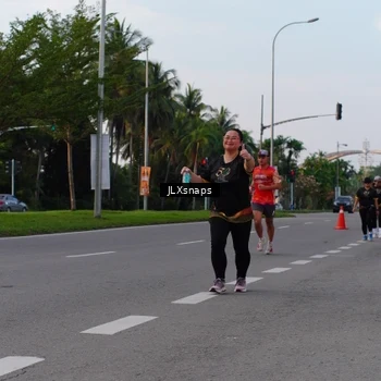 Runner Photo 7143813