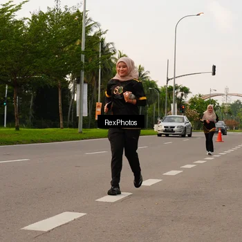Runner Photo 7143825