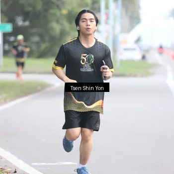 Runner Photo 7143848