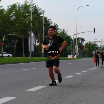 Runner Photo 7143850