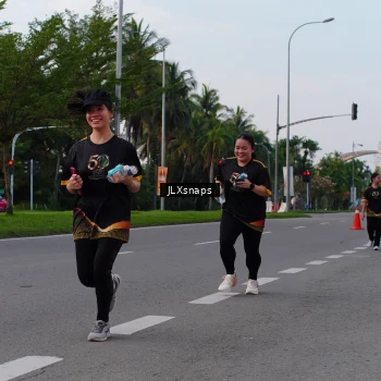 Runner Photo 7143855