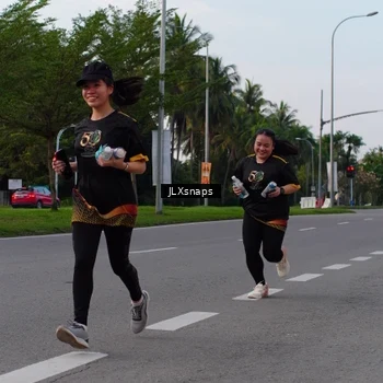 Runner Photo 7143868