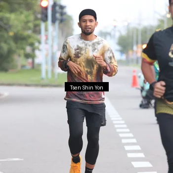 Runner Photo 7143877