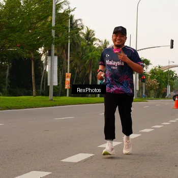 Runner Photo 7143900