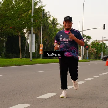 Runner Photo 7143905