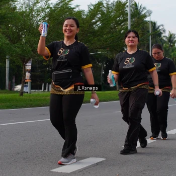 Runner Photo 7143918