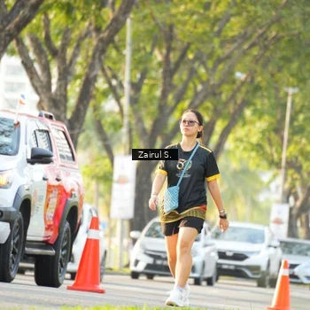 Runner Photo 7143936