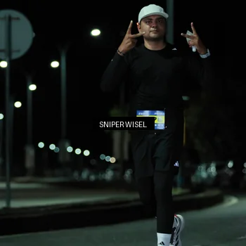 Runner Photo 7143943
