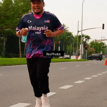 Runner Photo 7143972