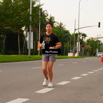 Runner Photo 7143998