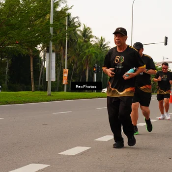 Runner Photo 7144004