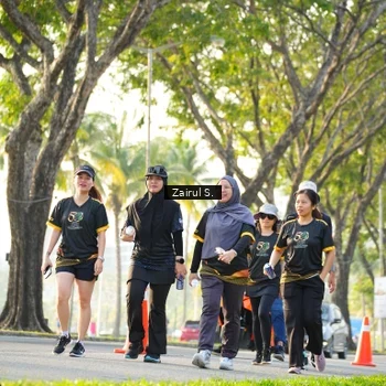 Runner Photo 7144011
