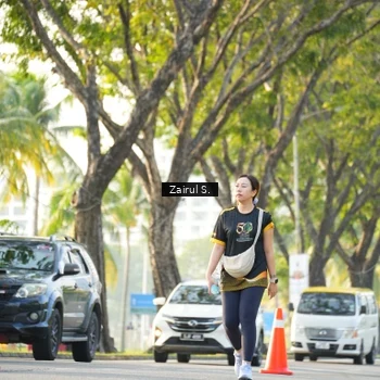 Runner Photo 7144053