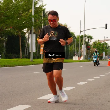 Runner Photo 7144071