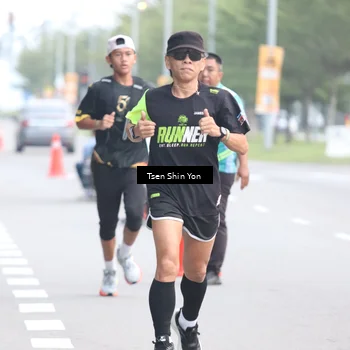 Runner Photo 7144074