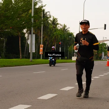 Runner Photo 7144075