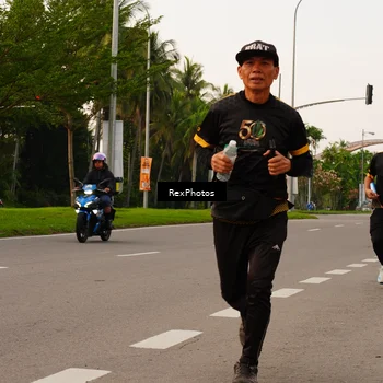 Runner Photo 7144076