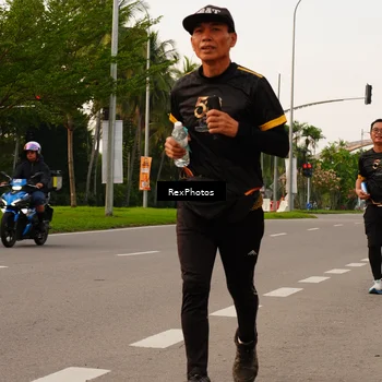 Runner Photo 7144082
