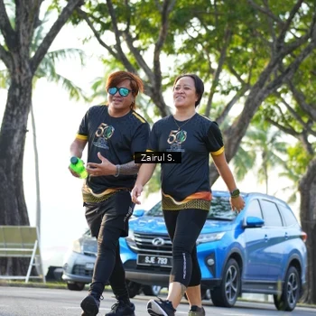 Runner Photo 7144266