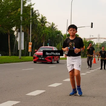 Runner Photo 7144384