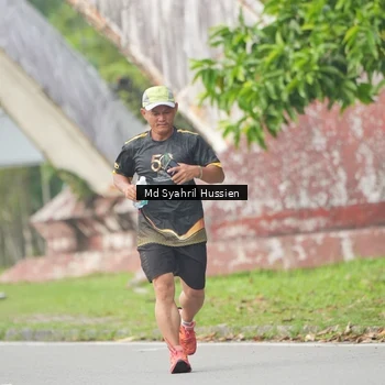 Runner Photo 7144404