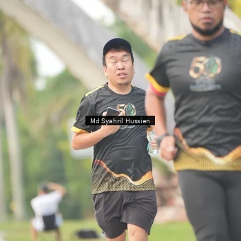 Runner Photo 7144421