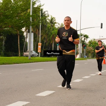 Runner Photo 7144453