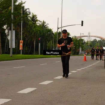 Runner Photo 7144493