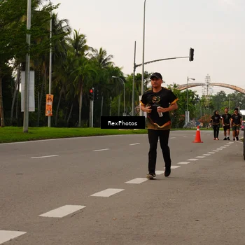 Runner Photo 7144497