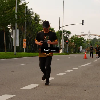 Runner Photo 7144508