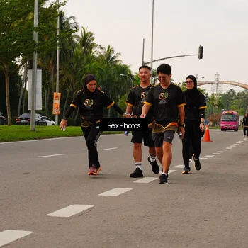 Runner Photo 7144524