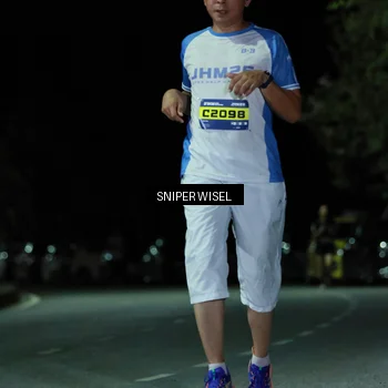 Runner Photo 7144614