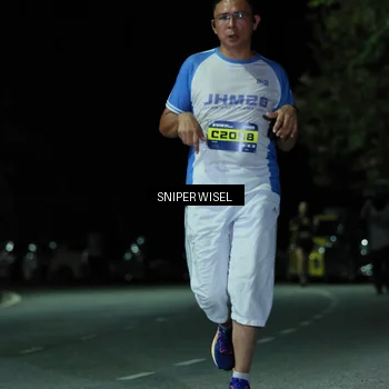 Runner Photo 7144615